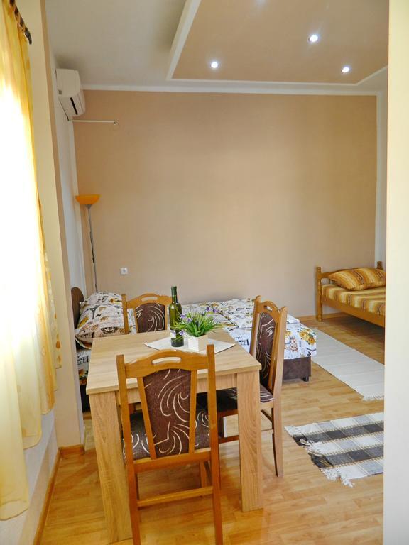 Apartmani Kosjerina Trebinje Extérieur photo