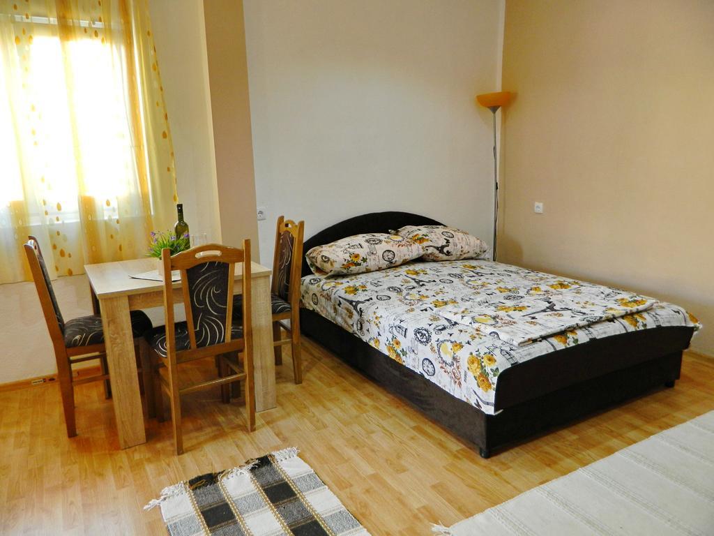 Apartmani Kosjerina Trebinje Extérieur photo