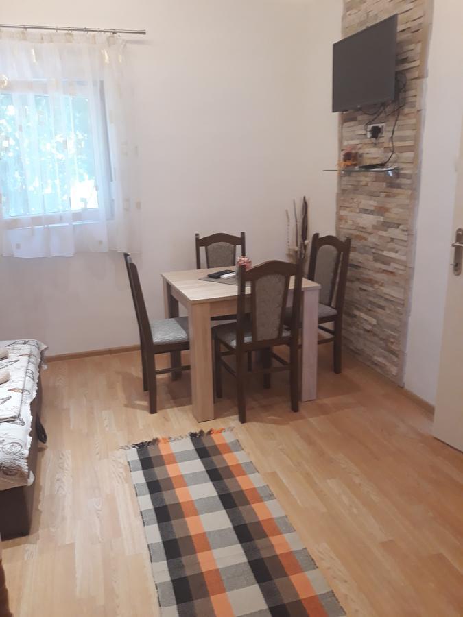 Apartmani Kosjerina Trebinje Extérieur photo