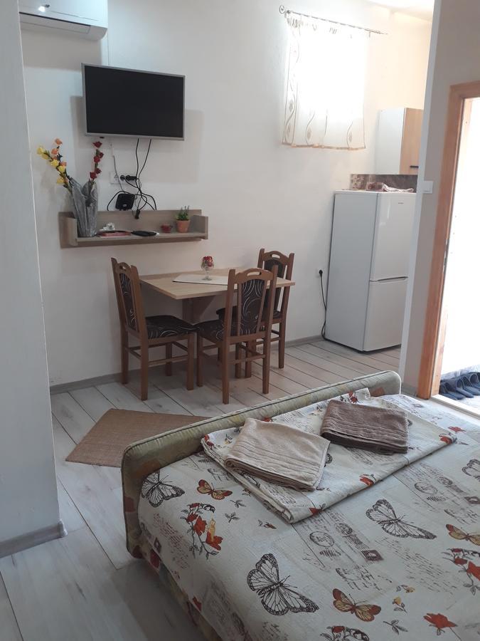 Apartmani Kosjerina Trebinje Extérieur photo