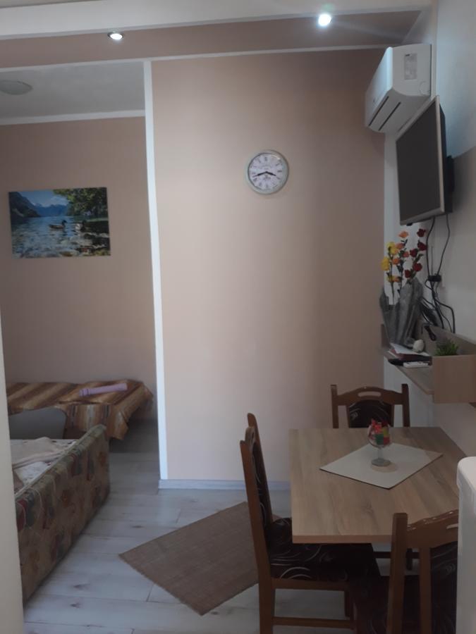 Apartmani Kosjerina Trebinje Extérieur photo